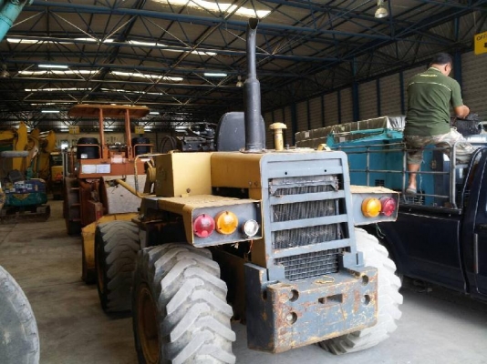 507 # J01-52677 : สต๊อกรถตัก ล้อยาง นำเข้าจากญี่ปุ่นค่ะ โทร. กุ้ง:0813062283