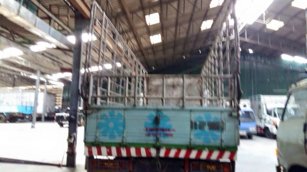 ร๊อกกี้ 160 แรง ยาว 7.20 สภาพดีครับ สวยๆเลย ร๊อกกี้ 160 แรง ยาว 7.20 สภาพดีครับ สวยๆเลย