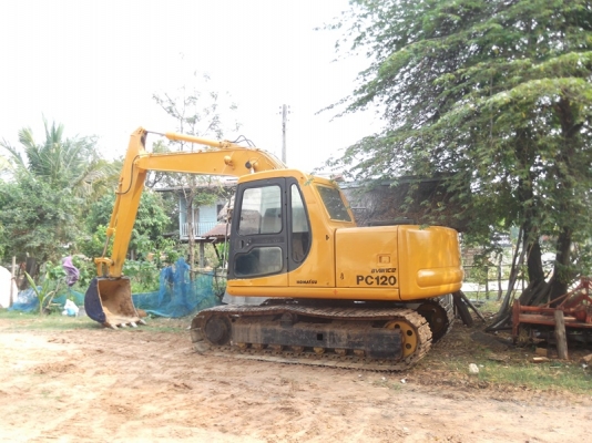 ลดราคาโคมัสสุ PC-120-6 มีเล่มทะเบียน เจ้าของขายเองครับติดต่อโดยตรง