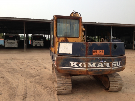 ขาย KOMATSU PC60-5 สภาพสวย เดิมๆ พร้อมใช้ ติดต่อโดยตรง 081-4283210