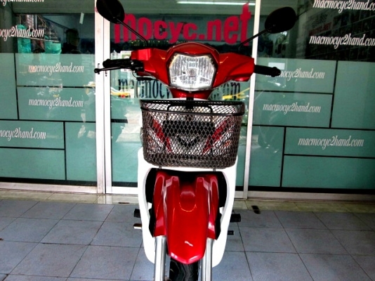 SPARK 115 i  สี ขาวแดง รถเดือน มกราคม ปี 57 ไมล์ 6 พันโล รถที่ประหยัดน้ำมันที่สุด แถม 2 รายการ 23900