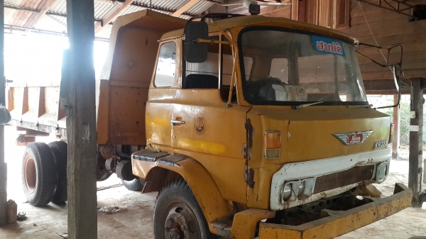 ขายด่วนหกล้อดั้มHINOKR300เครื่องEH100 150แรงสภาพพร้อมใช้ราคาเบาๆโทร0843923995