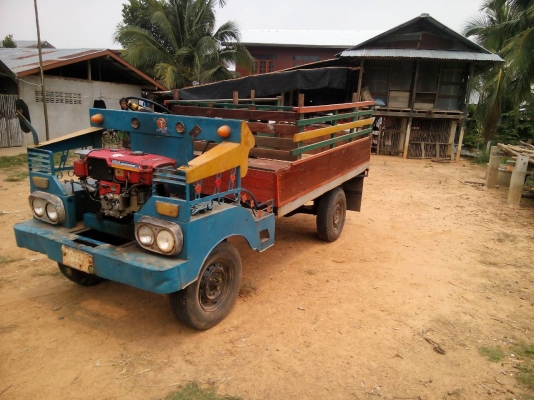 ขายรถคุณแต๋น เครื่อง ET 110 แรง มี ไดร์ชาร์จ ไดร์สตาร์ท ปรับราคาใหม่ครับลดสุดไปเลย 60000