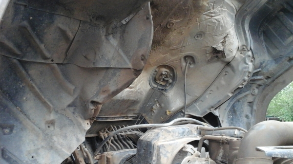 ขายด่วนรถสิบล้อHINOZMเครือง260แรงรถเทนเลอร์ลากแบคโฮ