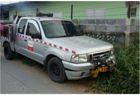 ขายรถยกไฮโดริค สภาพดี โดนเฉี่ยวหางเบี้ยวนิกหน่อย ภาษี58