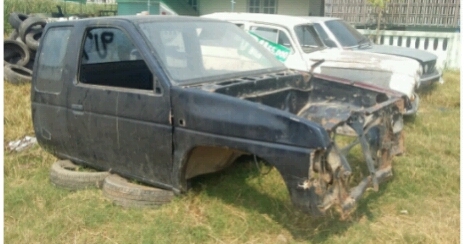 ขายหัวเก๋งนิสันแคบ ไม่ผุ