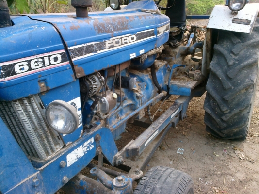 ขายรถแทรกเตอร์ฟอร์ด 6600 ตัวเต็มได้ อุปกรณ์ 5 อย่าง