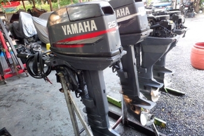 ขาย เครื่องเรือ YAMAHA 25 แรง CV 2 จังหวะสภาพสวย  นำเข้าจากญี่ปุ่น ราคา 38,000