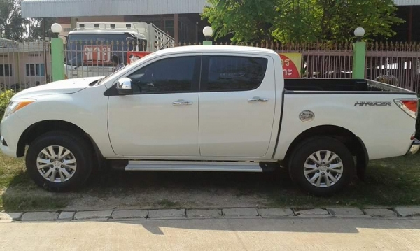 ขายรถกระบะ มาสด้า BT50 โปร  ราคา450,000 ต่อรองได้