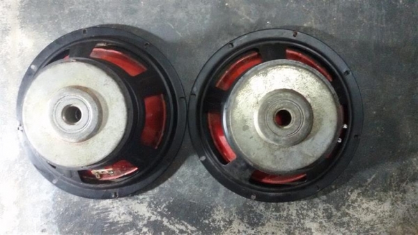 ซับ 10" ว้อยเดี่ยวตามสภาพ 1 คู่่