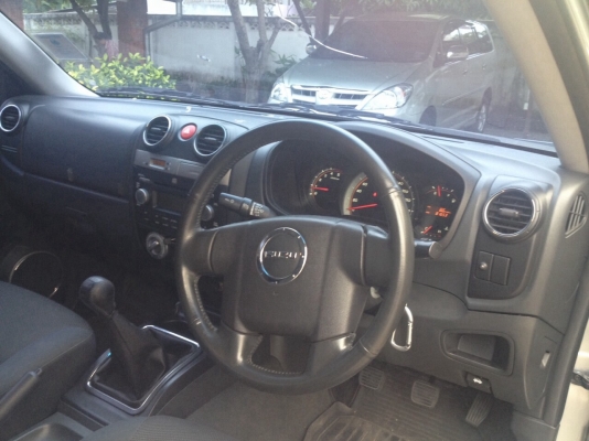 ขายด่วน ISUZU  D-MAX SPACECAB 2.5 I-TEQ