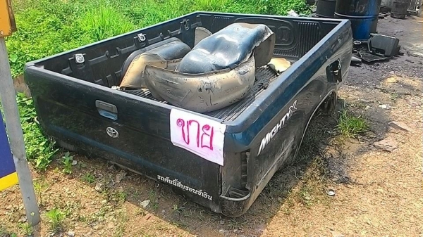 ขายกะบะToyota MTX  cab โปร่งหลัง สภาพสวย ไม่มีผีบุบ ให้ครบชุดเลย 10000