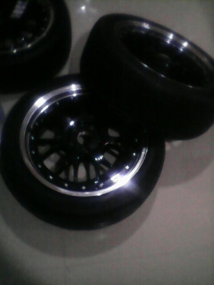 ขายด่วน6500bbsขอบ18พร้อมยาง4เส้นสภาพสวยๆ