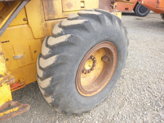 ขายรถตัก KOMATSU WA100-1