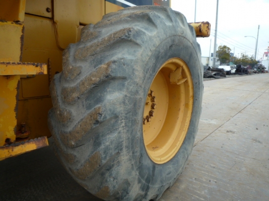 ขายรถตัก KOMATSU WA100-1