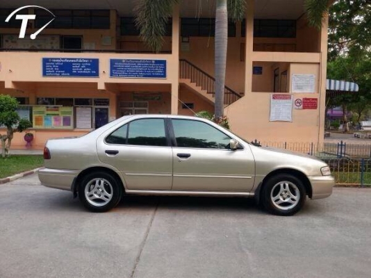 ขายรถนิสสัน ซันนี่