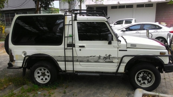 ขาย suzuki คาริเบี่ยน ขาย suzuki คาริเบี่ยน