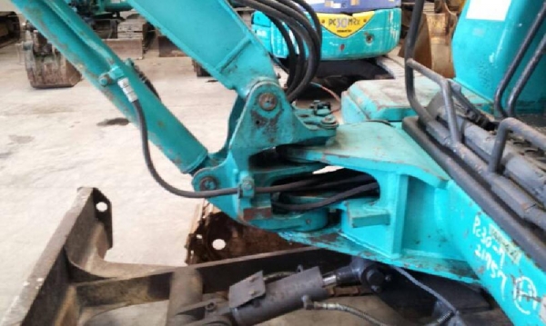 PC30-7 # 21757 : รถขุด Komatsu นำเข้าจากญี่ปุ่นค่ะ T.กุ้ง:0813062283