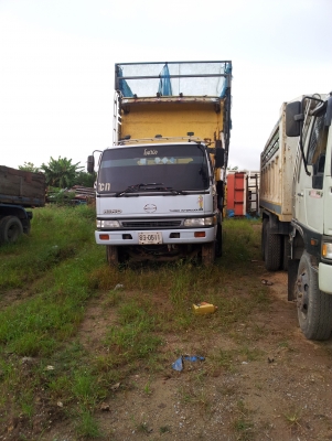 ขาย Hino 1j 210 แรงสภาพรถสวย จัดได้ประมาณ 750,000-800,000 บาทครับ ขาย Hino 1j 210 แรงสภาพรถสวย จัดได้ประมาณ 750,000-800,000 บาทครับ