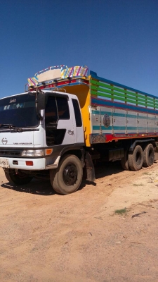 ขาย Hino 1j 210 แรงสภาพรถสวย จัดได้ประมาณ 750,000-800,000 บาทครับ ขาย Hino 1j 210 แรงสภาพรถสวย จัดได้ประมาณ 750,000-800,000 บาทครับ