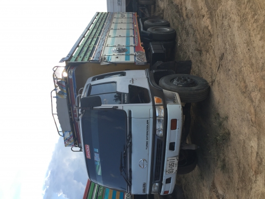 ขาย Hino 1j 210 แรงสภาพรถสวย จัดได้ประมาณ 750,000-800,000 บาทครับ ขาย Hino 1j 210 แรงสภาพรถสวย จัดได้ประมาณ 750,000-800,000 บาทครับ