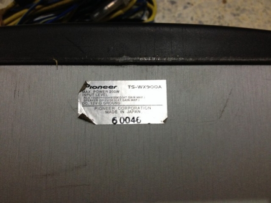 ตู้ซับ PIONEER TS W900A มีเเอมในตัว200wของเก่าญี่ปุ่นสภาพสวยเบสเเน่นๆ