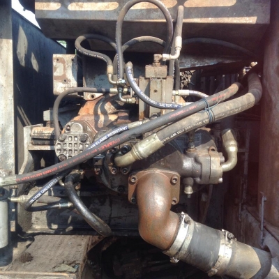 รถแบคโฮ Hitachi