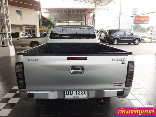 TOYOTA VIGO 2.5E SMART CAB ปี 2011 TOYOTA VIGO 2.5E SMART CAB ปี 2011
