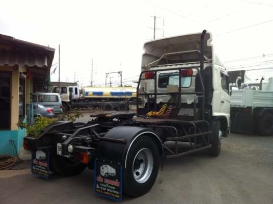 ็HINO 6ล้อหัวลาก 220แร้งม้า ปี52