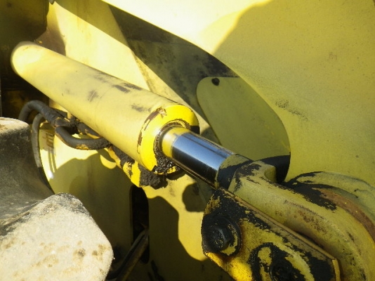 ขายรถตัก KOMATSU WA100-3