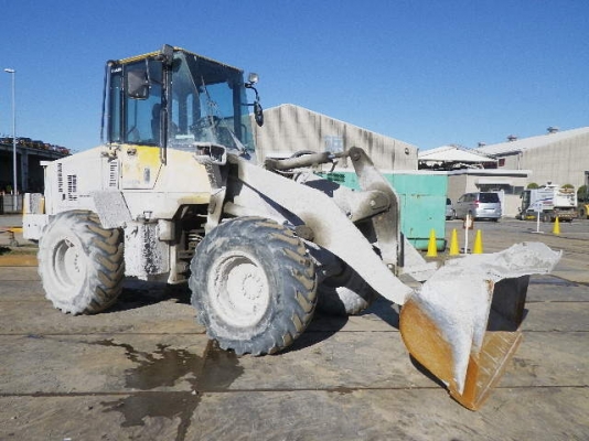 ขายรถตัก KOMATSU WA100-5 ขายรถตัก KOMATSU WA100-5