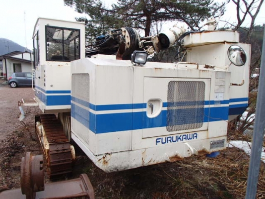 รถเจาะ FURUKAWA  HCR9-DS #5***** 6420hr Tel : 098-858-5524 สามภพครับ