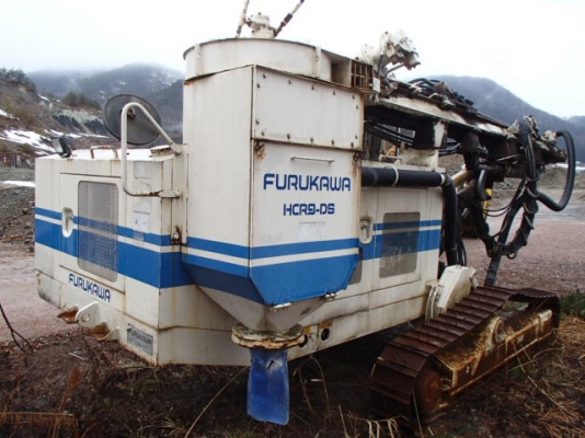 รถเจาะ FURUKAWA  HCR9-DS #5***** 6420hr Tel : 098-858-5524 สามภพครับ