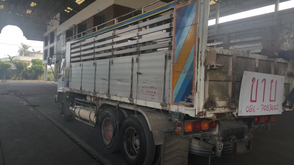 ขาย 10 ล้อ ISUZU ROCKY 175