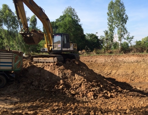 ขายรถแบคโฮ  KOBELCO  (MARK2)