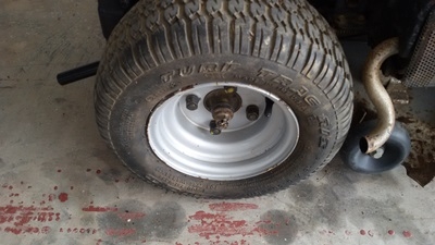 รถตัดหญ้านั้งขับ HONDA