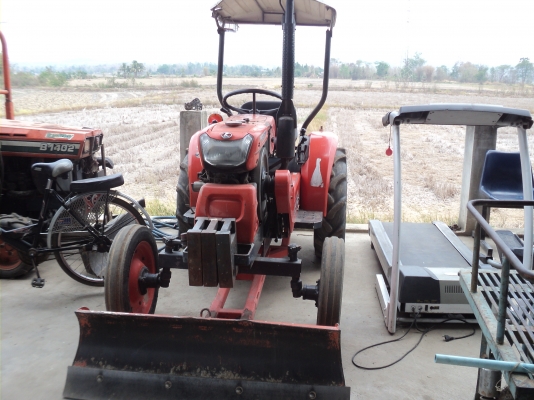 รถไถคูโบต้า14แรงมีผาลดันสวยๆครับ