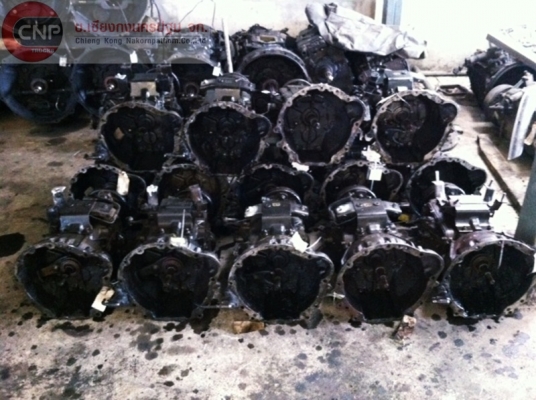 ขายเกียร์ ISUZU ELF ฝาใหญ่ เก่าญี่ปุ่น สภาพสวย