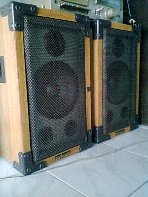 ลําโพงกว้าง 12 สูง 20 นิ้ว 1 คู่