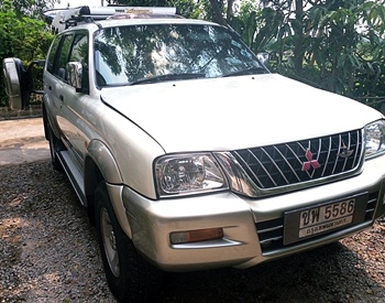 ขาย MITSUBISHI G-WAGON ปี2002 เครื่อง2J ติดแก็สแล้ว