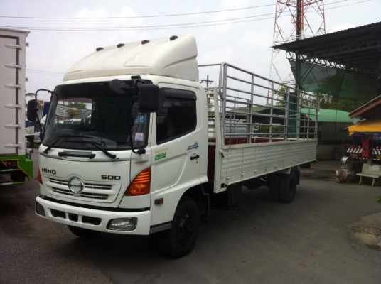 ็HINO 6ล้อ 175แรงม้า ปี52