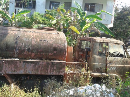 สิบล้อเพลาเดียวรถน้ำ isuzu jcm รถประมูลของเทศบาลมีเอกสารถูกต้อง