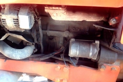 ขายด่วน KUBOTA L3608 - 2 เพลา รถสภาพดีพร้อมทำงานได้เลยครับ อุปกรณ์ 3 ชิ้นครบพร้อม มีโรคารี่ ใบดันหน้า ผานพรวน 5 เครื่องยนต์แรงดีมีเยิ้มบ้างเล็กน้อยแต่ยังทำงานได้ดีครับ เข็มชั่วโมงไม่ขึ้นนะครับ ระบบเกียร์เดินหน้าถอยหลังใช้งานได้ดีไม่มีปัญหาครับ ช่วงล่างดี