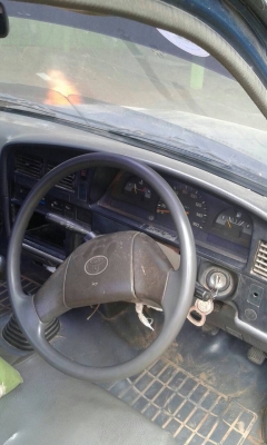 toyota 2.5 ปี40 ตอน สภาพดีพร้อมใช้ ทะเบียนโอน **ราคาต่อรองได้** toyota 2.5 ปี40 ตอน สภาพดีพร้อมใช้ ทะเบียนโอน **ราคาต่อรองได้**