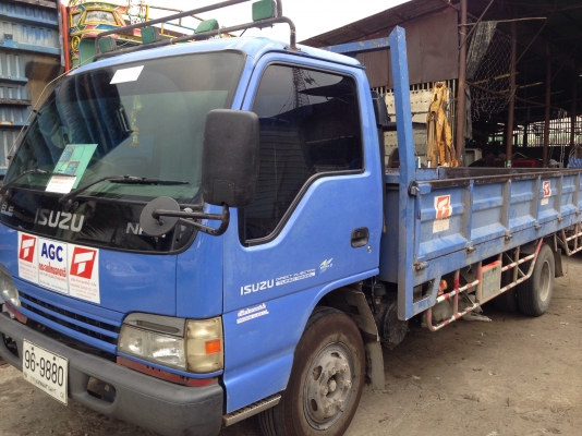 ขาย 6 ล้อ อีซูซุ NPR ปี 48 เครื่อง 130 แรงเทอร์โบ กระบะยาว 5 เมตร