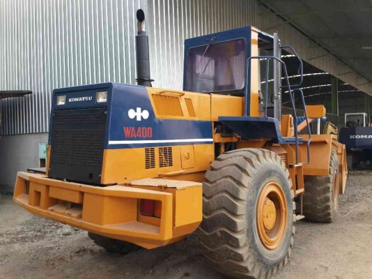 ขายรถตักล้อยาง KOMATSU WA 400-1 สภาพสวยพร้อมใช้เอกสารใบสัญญาซื้อขาย