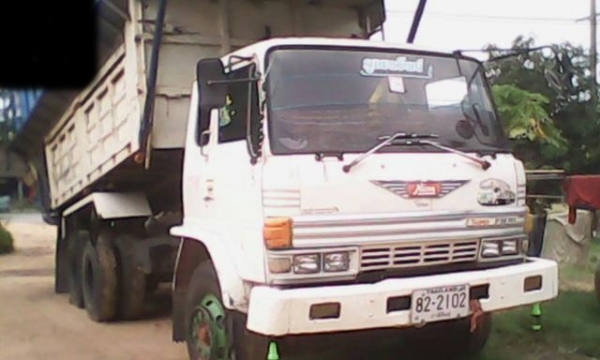 F18  2 เพลา  เครื่อง  185 แรง   ราคา  730,000  บาท