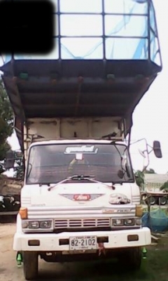 F18  2 เพลา  เครื่อง  185 แรง   ราคา  730,000  บาท