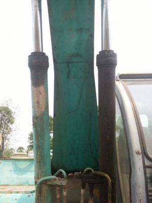 ขายรถรถแบคโฮ KOBELCO SK200 พร้อมใช้งาน