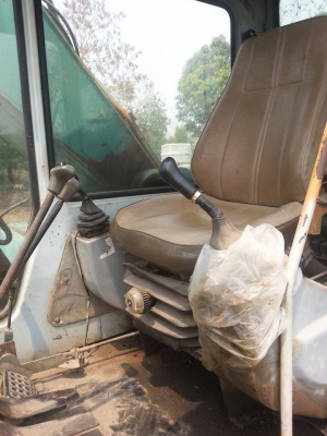 ขายรถรถแบคโฮ KOBELCO SK200 พร้อมใช้งาน